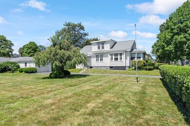 37 Rowena St, Worcester, MA 01606 - photo 4