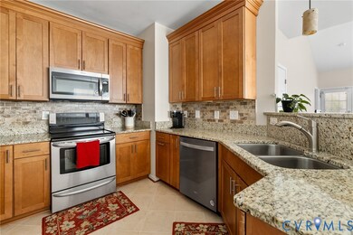 Upgraded kitchen with 42