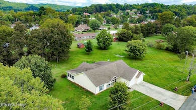 326 Tucker Rd, Seymour, TN 37865 - photo 7