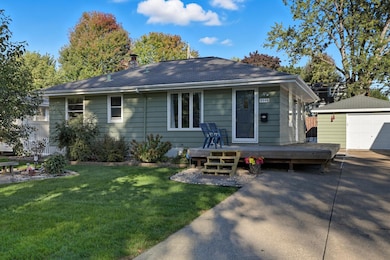 4548 Halifax Ave N, Robbinsdale, MN 55422 - photo 2