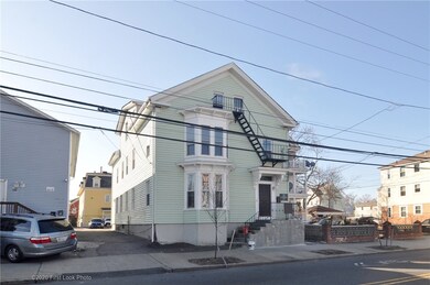 402 Potters Ave, Providence, RI 02907 - photo 2