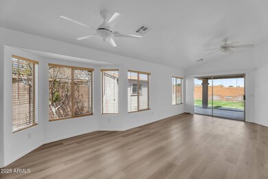 3239 S Loback Ln, Gilbert, AZ 85297 - photo 7