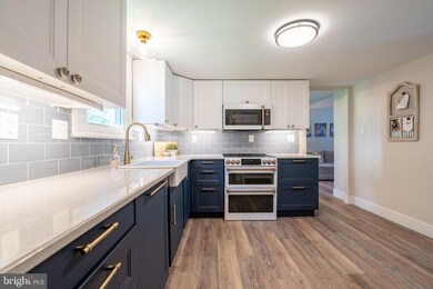 238 Flourtown Rd, Lafayette Hill, PA 19444 - photo 5