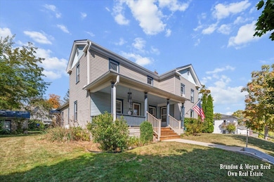 112 S Grant St, Portland, MI 48875 - photo 3