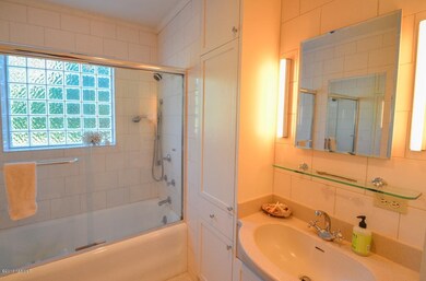 2505 W Yakima Ave, Yakima, WA 98902 - photo 7