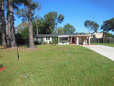 6215 Randia Dr, Jacksonville, FL 32210 - photo 2