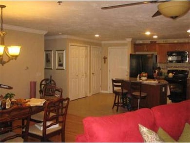 216 Reservoir St unit 207, Holden, MA 01520 - photo 5