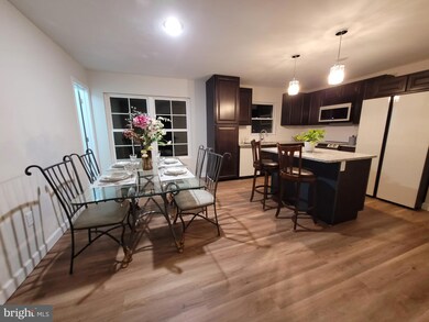 126 Spruce Ln, Annapolis, MD 21403 - photo 7