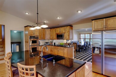 8 Chapman Ln, Barrington, RI 02806 - photo 5
