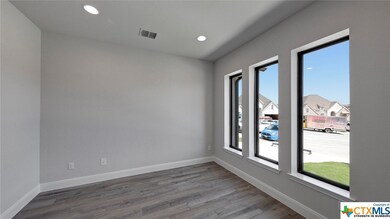 4110 Augusta Cir, San Antonio, TX 78261 - photo 6