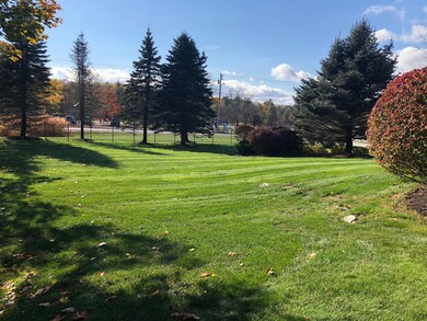 9 Gables Dr, Yarmouth, ME 04096 - photo 4