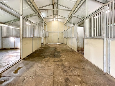 17676 Gardner Ridge Rd, Brookings, OR 97415 - photo 5