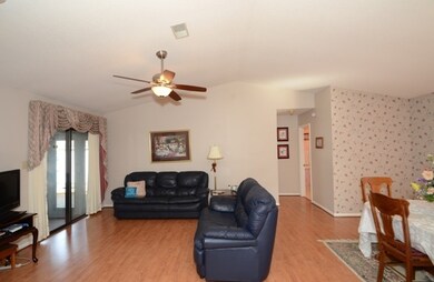 601 Independence Dr, Jacksonville, NC 28546 - photo 3