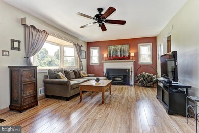 7921 James Ave, Ellicott City, MD 21043 - photo 4