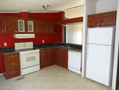 5965 Union Grove Church Rd, Seagrove, NC 27341 - photo 2