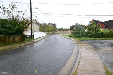 113 Center St, Dundalk, MD 21222 - photo 5