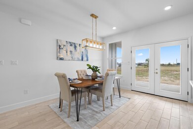 647 Old Highway 20, McDade, TX 78650 - photo 7