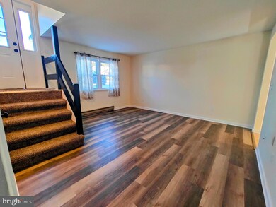 316 E 11th Ave, Ranson, WV 25438 - photo 6