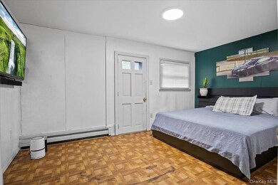 236 Meagher Ave, Bronx, NY 10465 - photo 4