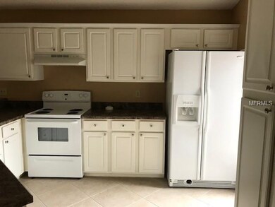 7925 Wellsmere Cir unit 2, Orlando, FL 32835 - photo 6