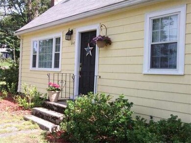 642 West St, Wrentham, MA 02093 - photo 3