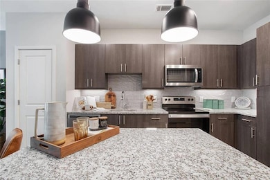 2190 Northlake Pkwy unit 2411, Tucker, GA 30084 - photo 3