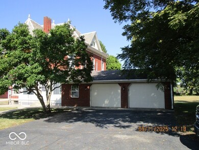 932 N Washington St, Marion, IN 46952 - photo 5