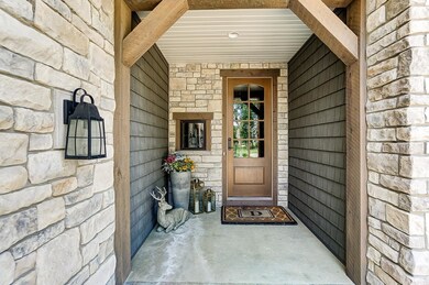 6032 Deer Hollow Rd, Auburn, IN 46706 - photo 2