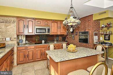 901 Orchard Way, Silver Spring, MD 20904 - photo 4