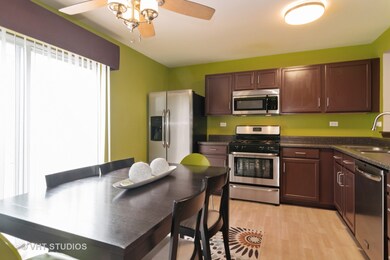 708 Hidden Creek Ln unit 414, North Aurora, IL 60542 - photo 7