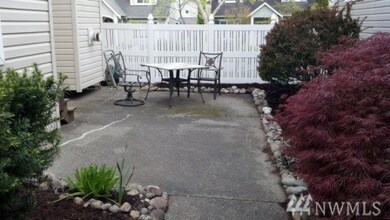 1476 Bobs Hollow Ln, Dupont, WA 98327 - photo 5