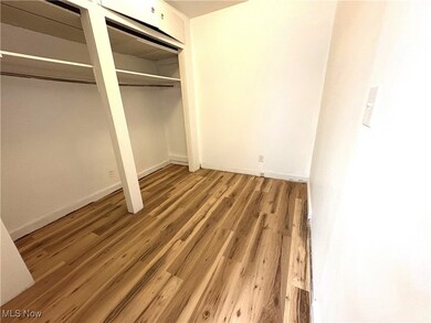 643 Allegheny St unit side, Follansbee, WV 26037 - photo 6