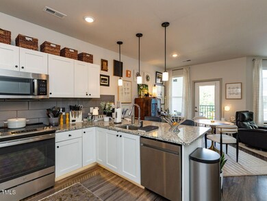 2417 Gathering Square Ct, Fuquay-Varina, NC 27526 - photo 3