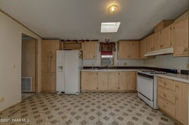 007_Kitchen