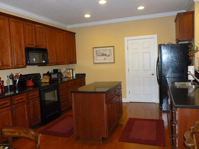 3650 Eloise St, Jacksonville, FL 32205 - photo 6