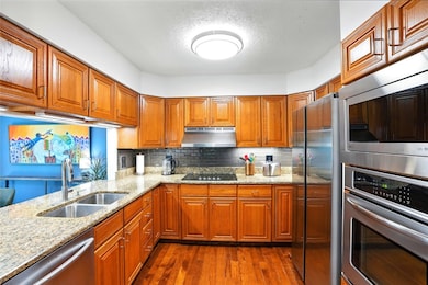 725 E Post Ct SE unit 725C, Cedar Rapids, IA 52403 - photo 7