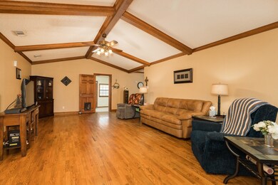 86 Robin Dr unit 350D, Alvin, TX 77511 - photo 5