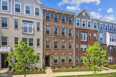 2739 Duvall Ridge Rd unit 520, Hyattsville, MD 20785 - photo 2