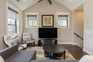 1308 Forsythe Ave unit B, Columbus, OH 43201 - photo 6