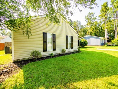 222 Lakewood Dr, Jacksonville, NC 28546 - photo 3