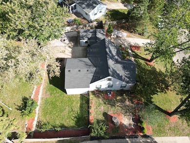 1659 Shangrai La Dr SE, Grand Rapids, MI 49508 - photo 5