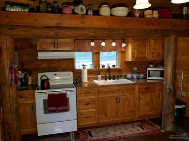 24838 Nans Rock Rd, Mount Vernon, OR 97865 - photo 5