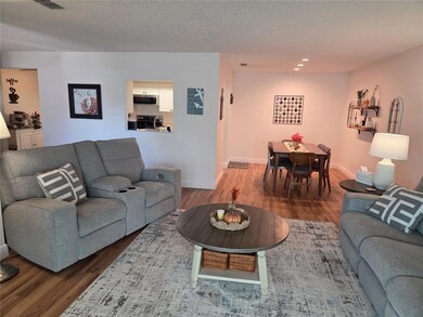 1342 Stonehaven Ln unit 1392, Dunedin, FL 34698 - photo 5