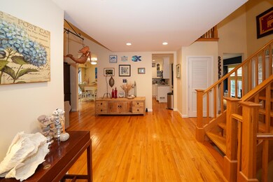 3 Old Dunham's Corner Way-05