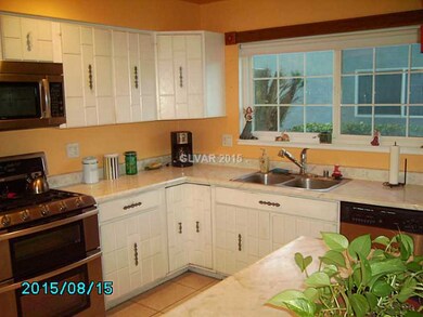 Kitchen. Kitchen with All Stainless Steel Applianc
