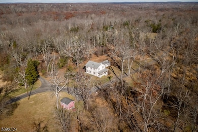 47 Hewitt Rd, Stockton, NJ 08559 - photo 2