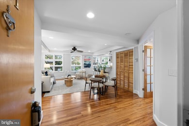 610 Jefferson St NW unit 201, Washington, DC 20011 - photo 3