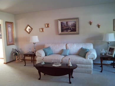 1439 Devonhurst Dr, Columbus, OH 43232 - photo 5