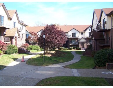 3 Royal Crest Dr unit 1, Randolph, MA 02368 - photo 3