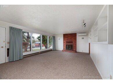912 E F St, Rainier, OR 97048 - photo 5